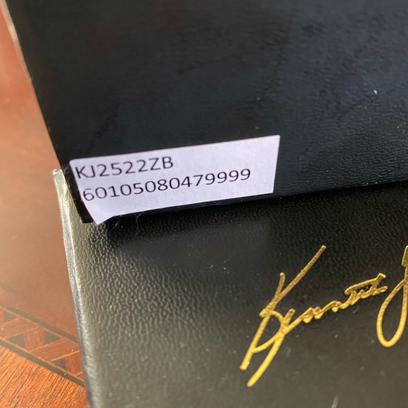 Watch - Picture 5 of 5